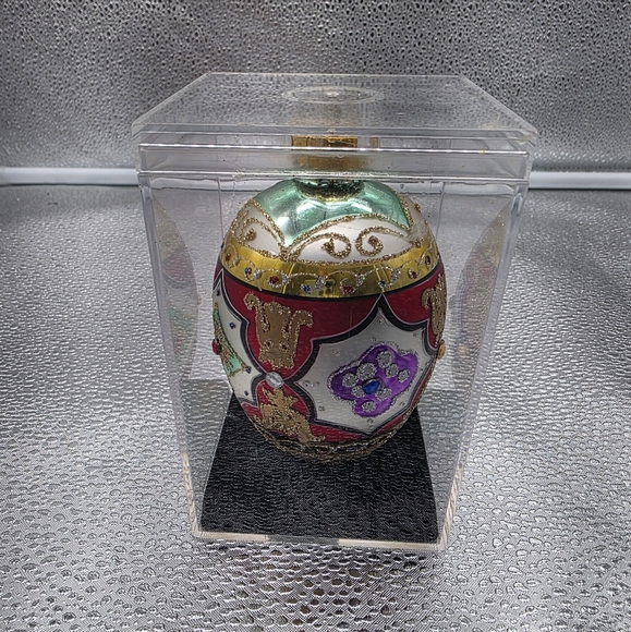 Dept 56 Holiday Ornament Set - Picture 2 of 3